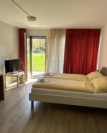 104 - Riverside Апартаменты *